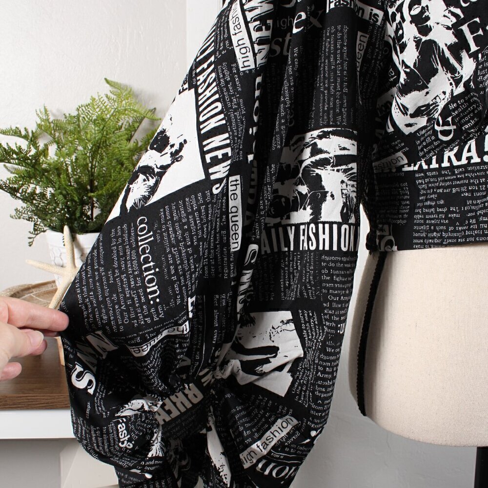 Live 4 Truth Black White Crop - Fashion News - Size Large - Picture 4 of 10